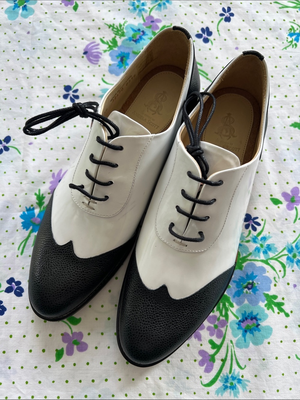 The Office of Angela Scott Mr. Evans Wingtip Black/White Oxford Designer Sz 39